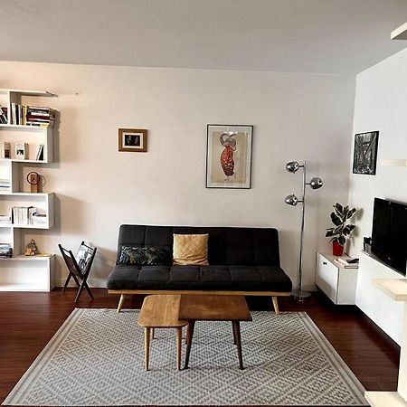 Paris : Appartement Familial Avec Parking Prive Clichy Exterior photo